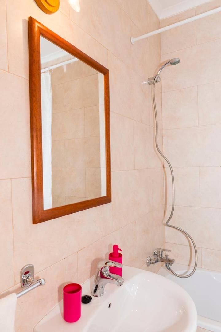 Апартаменти Tac - Alcantarilha House Екстер'єр фото